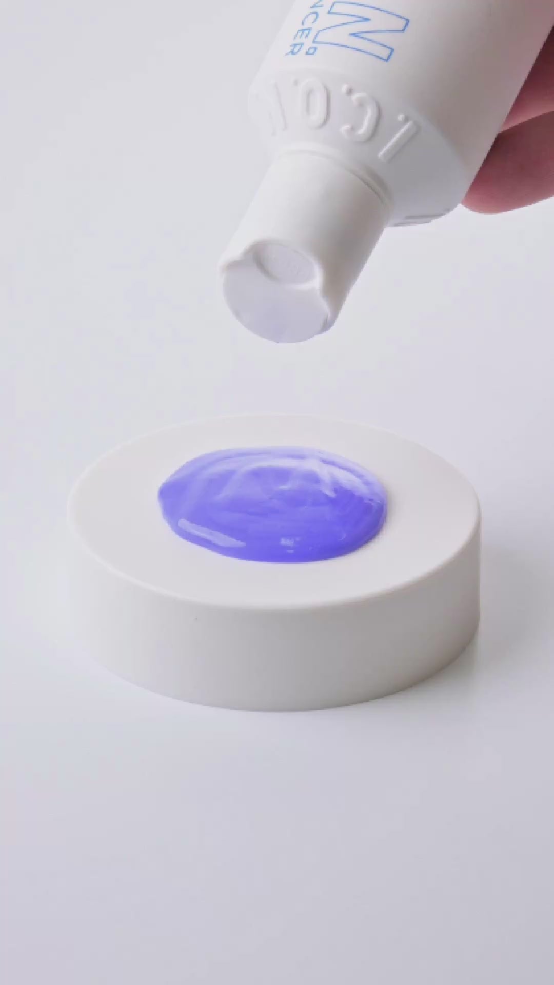 MESH | Fugtgivende krølle- & stylingcreme